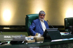 واکنش مطهری به رد فوریت طرح شفافیت آرای نمایندگان