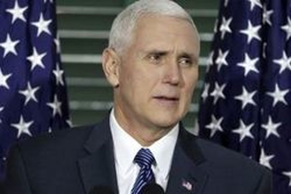 سفر «مایک پنس» به مصر و فلسطین به تعویق افتاد
