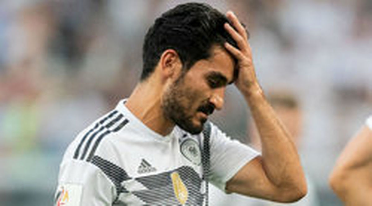 صدای گندوگان هم درآمد: هو شدن توسط هواداران خودی درد آور است