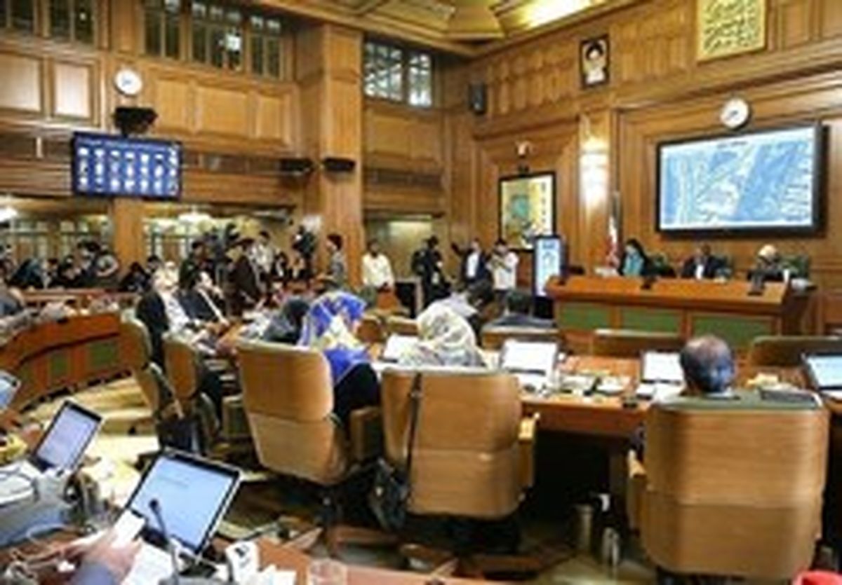 وقت‌کشی یک ساله اصلاح طلبان در تهران