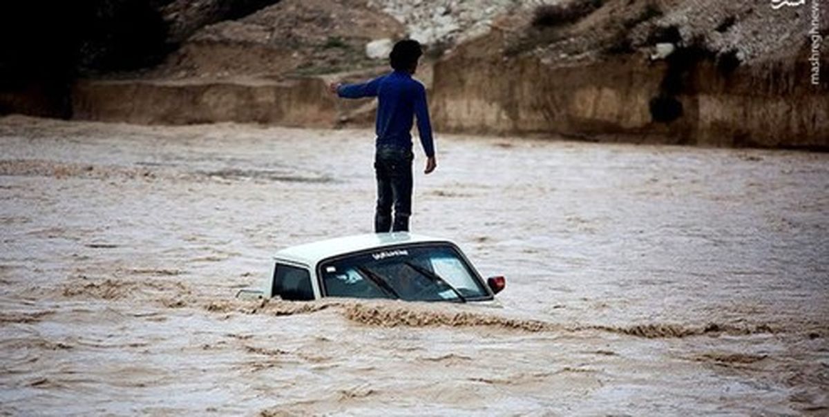 جان باختن ۵ نفر از سرنشینان دو خودرو در سیل غرب هرمزگان