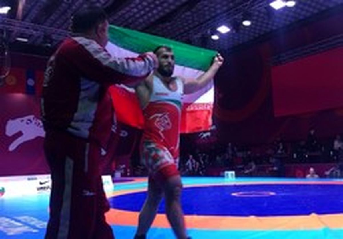 صالحی‌زاده صاحب گردن‌آویز طلا شد