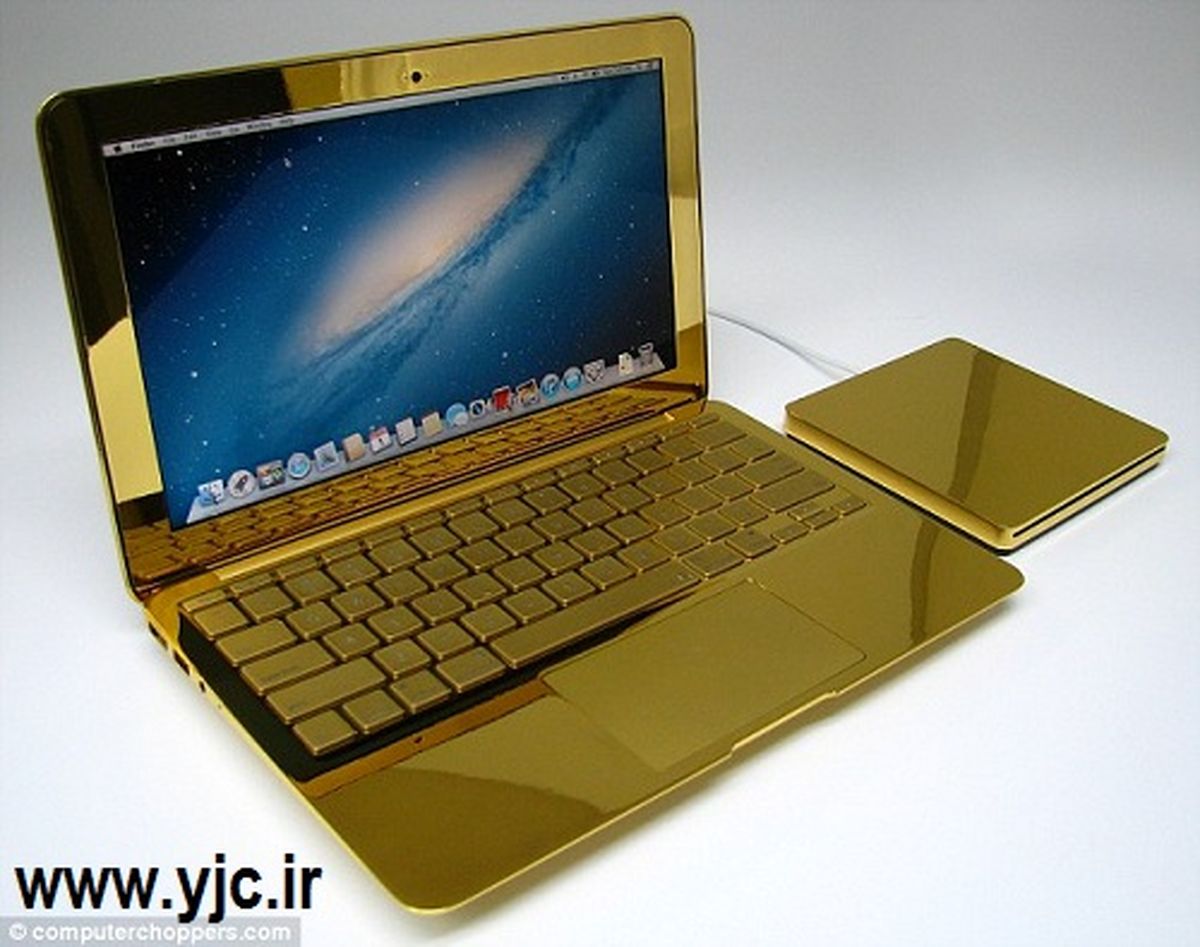 لپ تاپی از طلای 24 عیار/ عکس