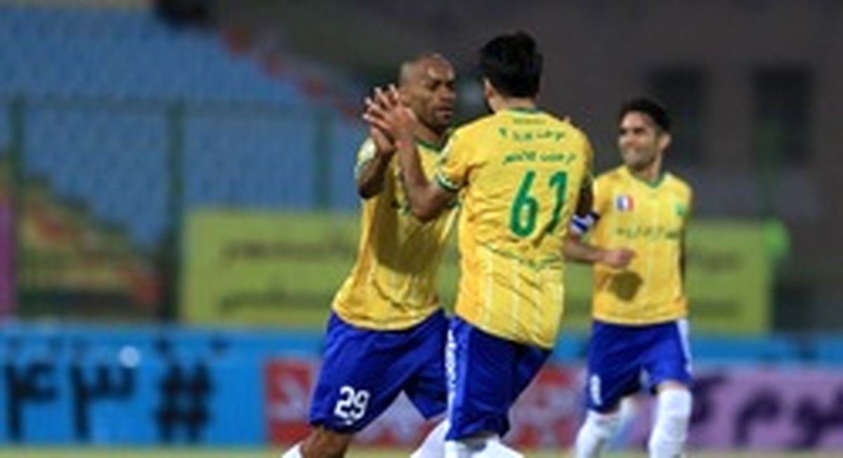 پریرا با فولاد خوزستان یک ساله بست