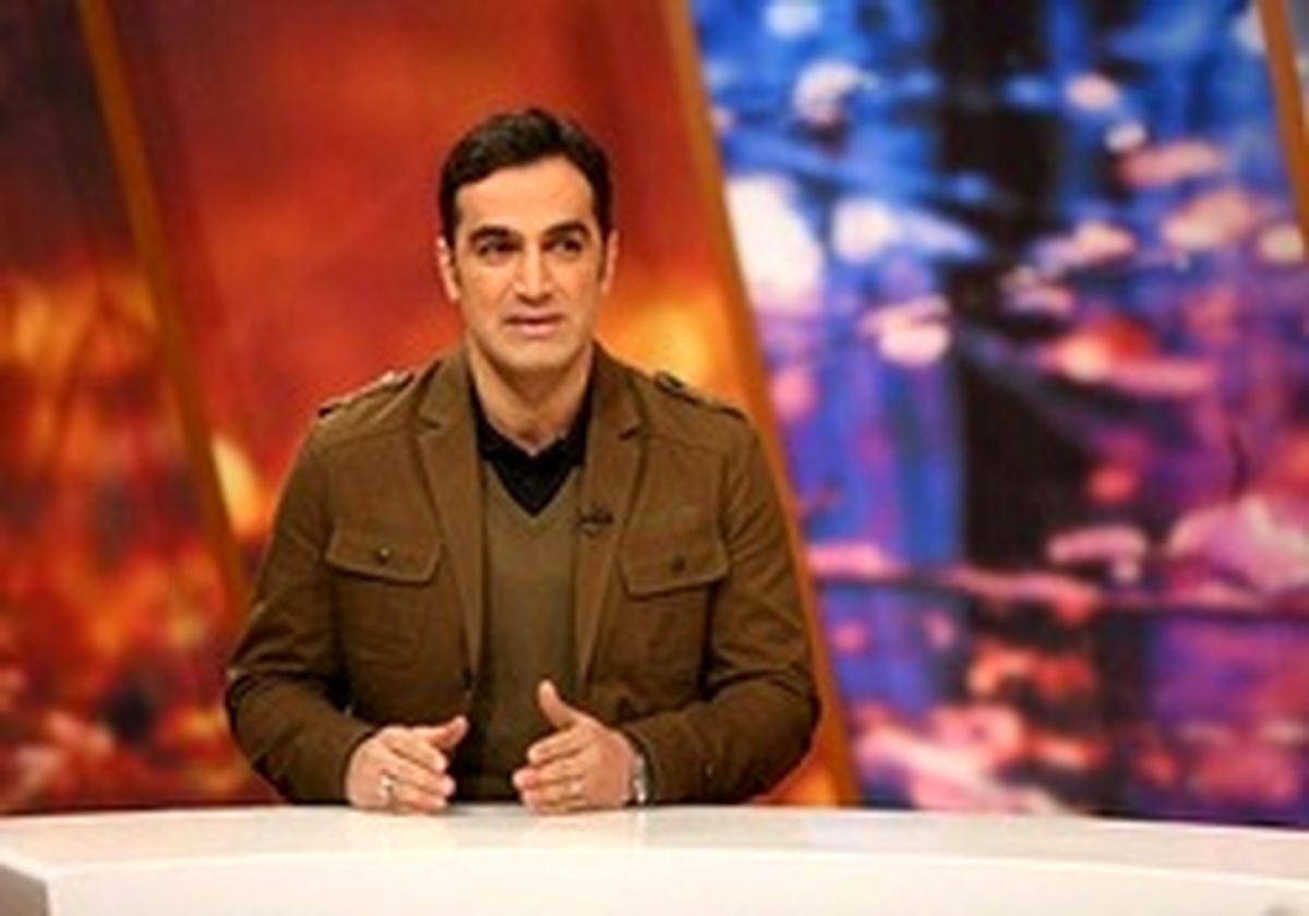 پوستر تئاتر فجر صدای کوروش سلیمانی را نیز درآورد