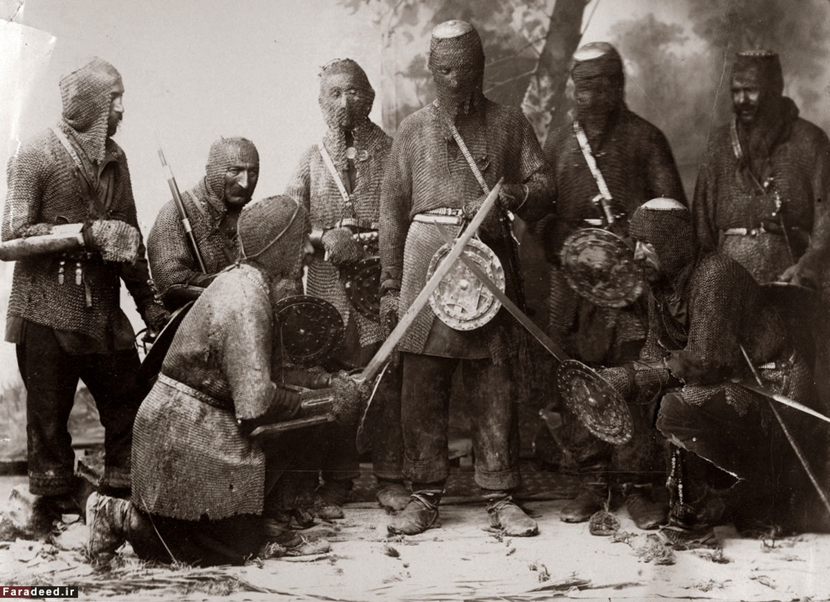 عکس: سربازان زره پوش