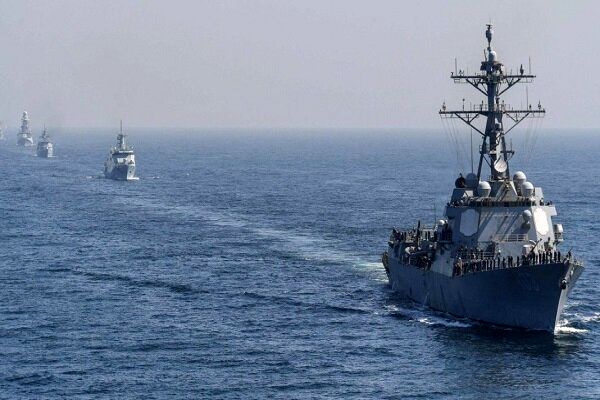 برخورد دو کشتی جنگی نیروی دریایی آمریکا  